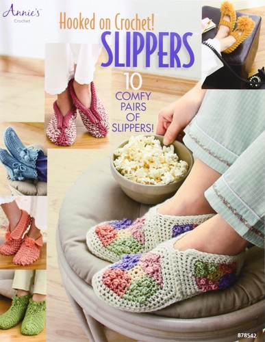 Hooked crochet slippers - crochet!,